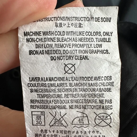 Volcom shorts - Picture 5 of 8